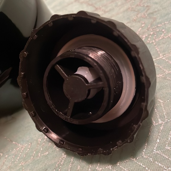 US Memorial Holocaust Museum Aluminum Water Bottle What You Do Matters - Picture 4 of 5